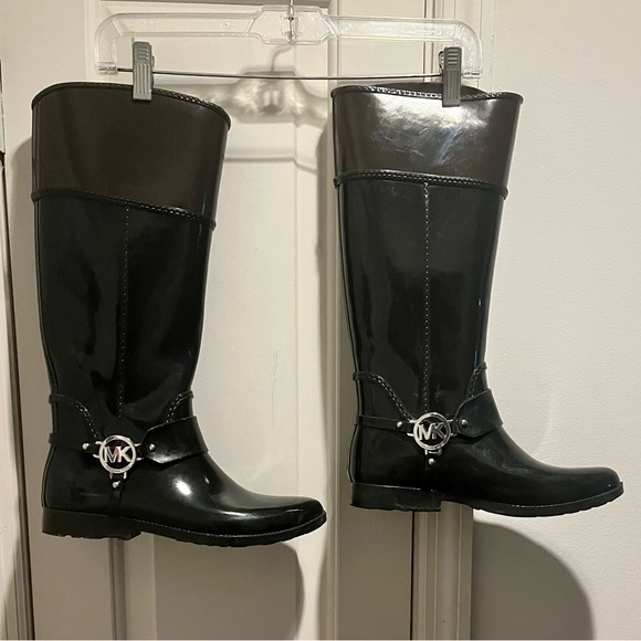 Michael Kors tall rubber boots - Picture 1 of 16